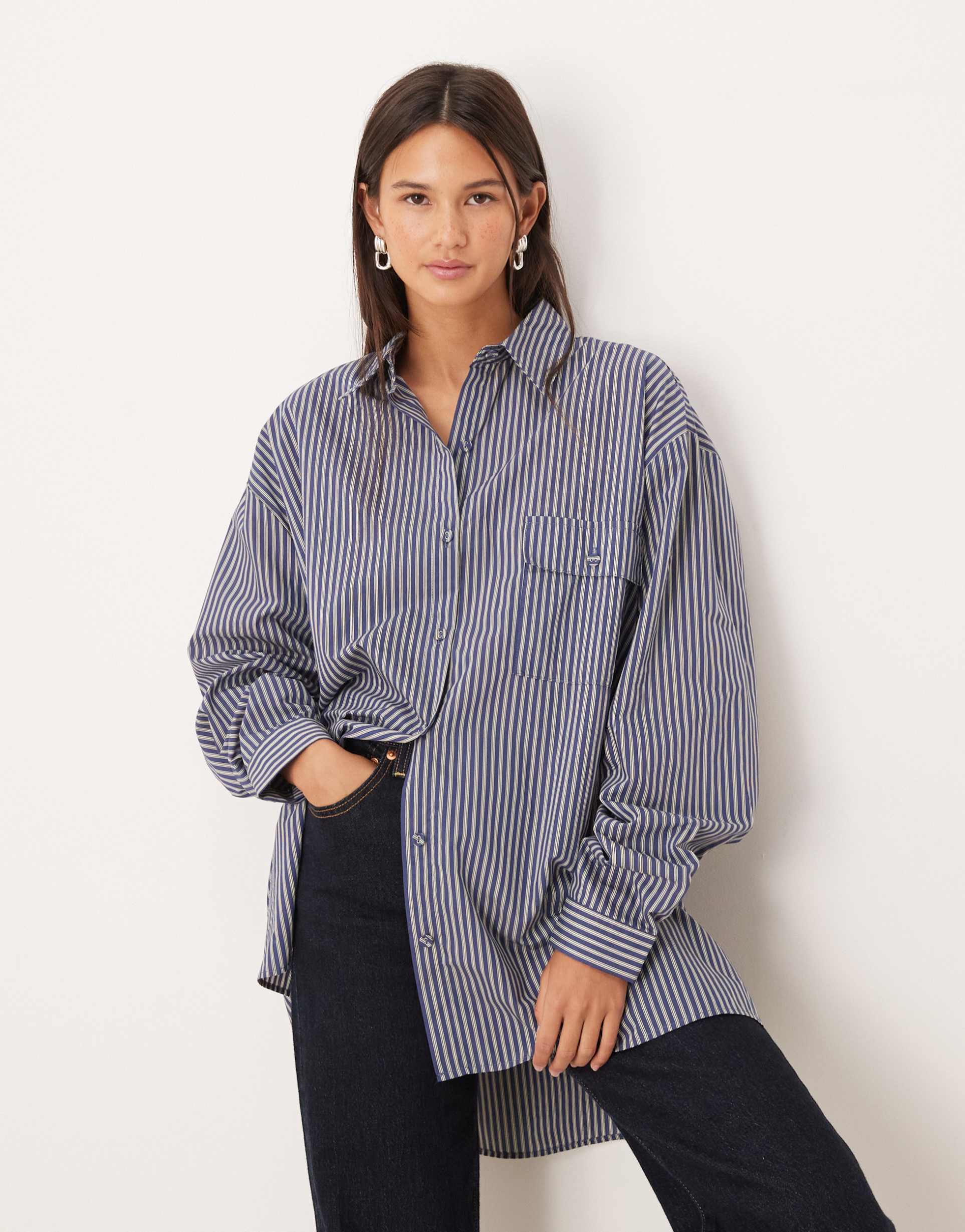 vrg grl oversized pinstripe shirt in blue