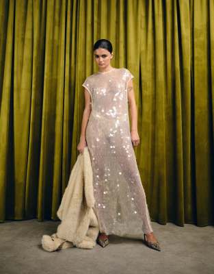 Vrg Grl Short Sleeve Sequined Mesh Midaxi Dress In Neutral