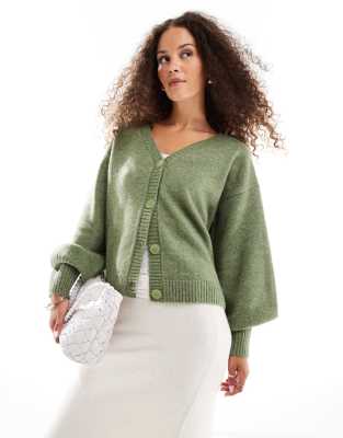 sorrentino fluffy relaxed knit cardigan in olive-Green