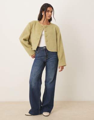 Vrg Grl Structured Shoulder Cropped Jacket In Gold