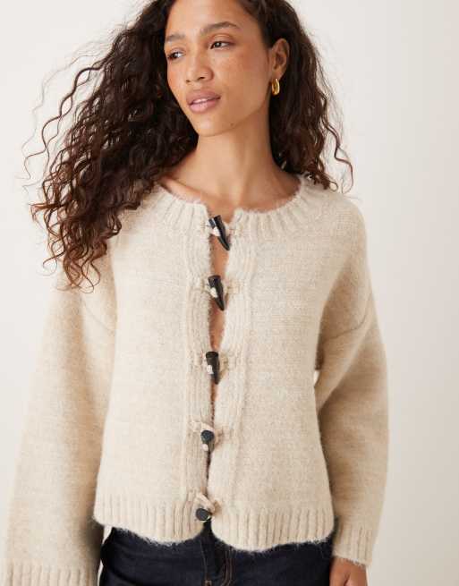 VRG GRL toggle front cardigan with fluted sleeves in cream, 3 of 4