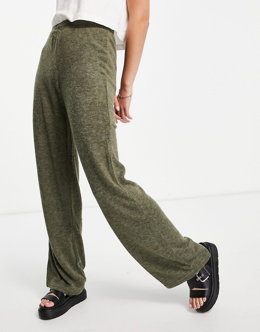 Вязаные брюки цвета хаки с широкими штанинами от комплекта -Зеленый цвет Only 12149911
