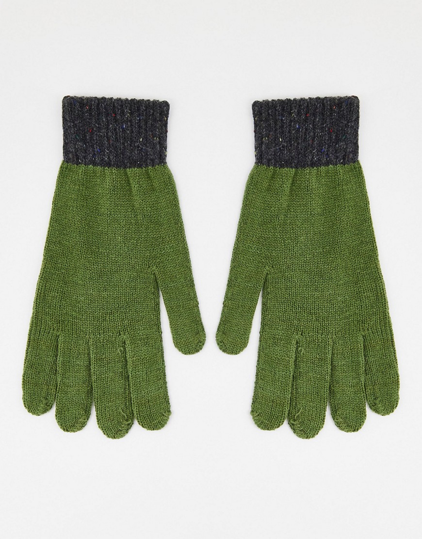 фото Вязаные перчатки цвета хаки в стиле колор блок, в рубчик boardmans-зеленый цвет