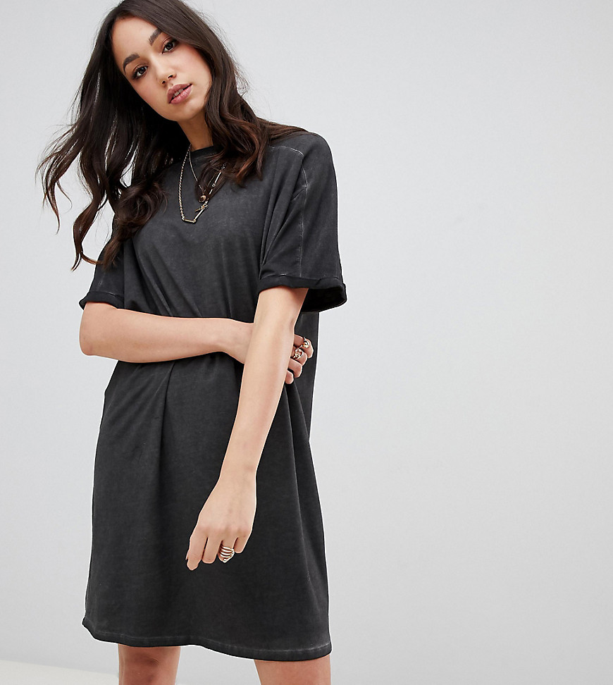 фото Выбеленное платье-футболка с отворотами на рукавах asos design tall-черный asos tall