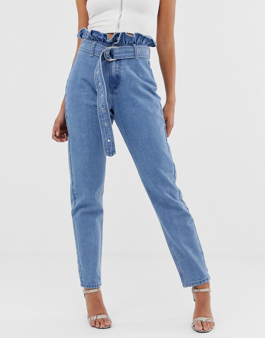 фото Выбеленные джинсы в винтажном стиле с отделкой на поясе missguided-синий