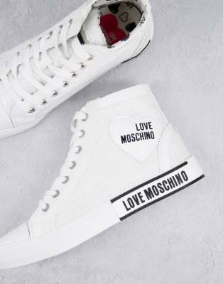 фото Высокие белые кроссовки с логотипом и пайетками love moschino-белый