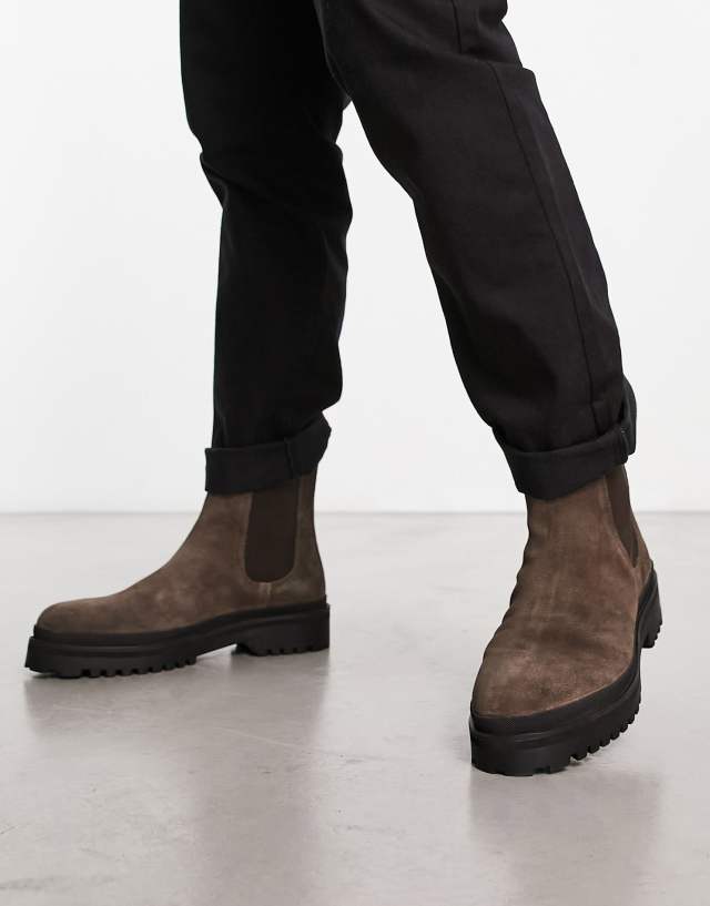 Walk London astoria chelsea boots in brown suede