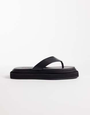 Berlin toe post  leather