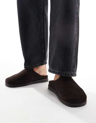 Breeze Slip On Mules In Brown Suede