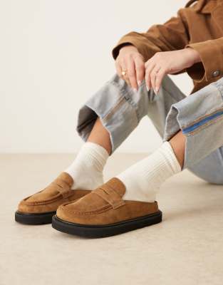 Walk London Budapest Slip On Loafers In Brown