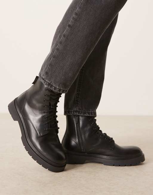 Walk London – Callum – Svarta boots i läder med snörning