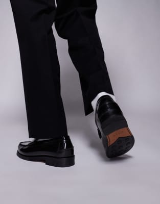 Walk London Dalston Penny Loafers In Black