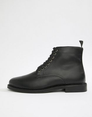 Walk – London Darcy – Svarta boots i vaxat läder med snörning