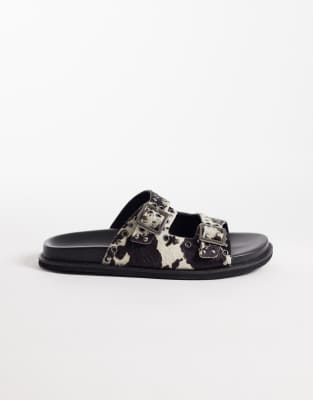  Dolly sandal in cow print