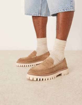 Walk London – Hopper – Ljusbruna saddle-loafers i mocka - view 1