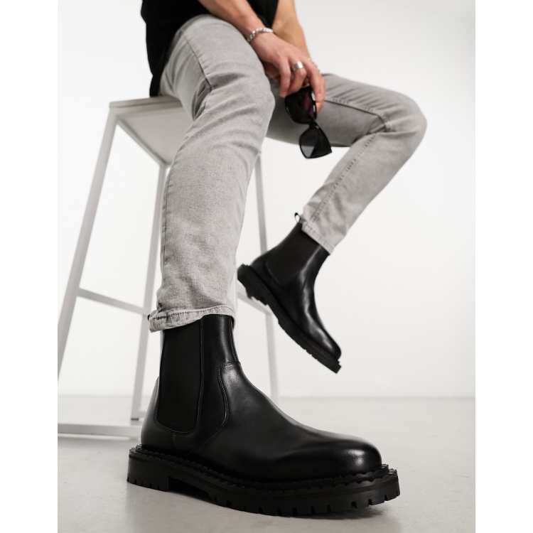 Chelsea boots walking online