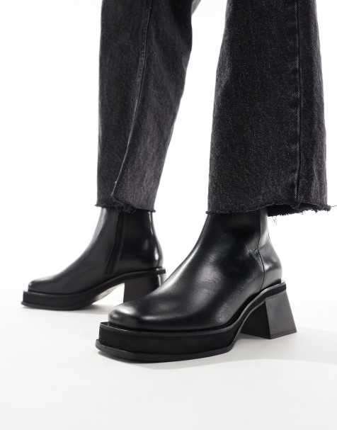 Walk London L inside zip boot in black leather - view 1