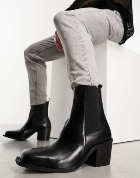 Walk London Nola cuban heeled boots in black leather - view 1