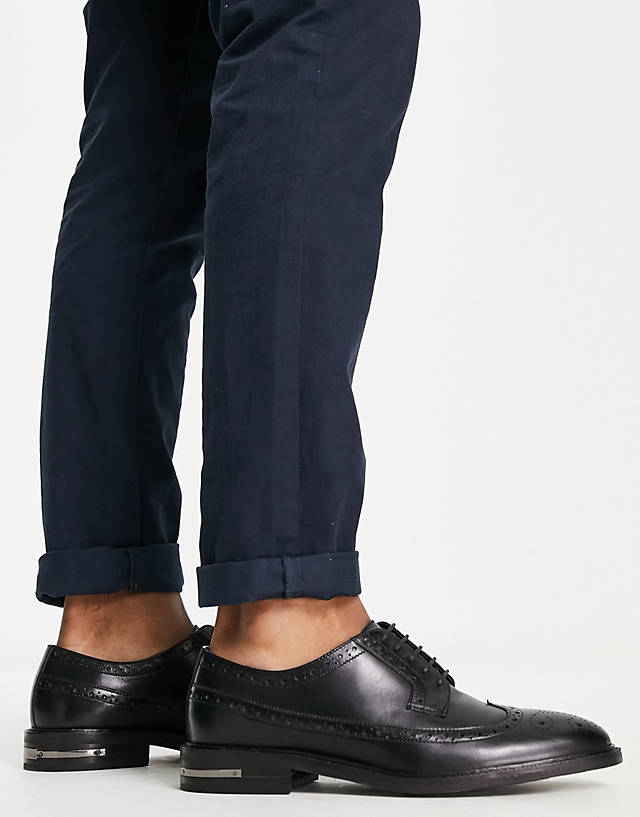 WALK LONDON - oliver brogues in black leather