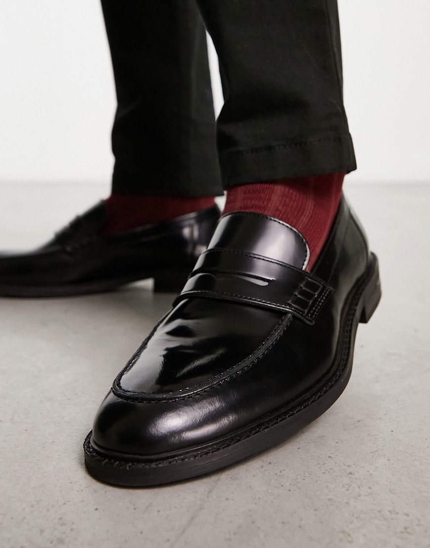 Walk London Riddle Loafers In Black Hi Shine In Red