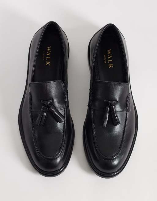 Walk London Putney tassel loafers in black leather, 2 of 4