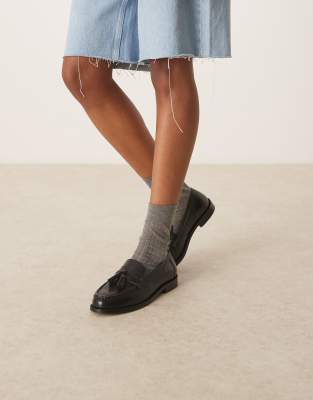 Walk London - Rhea - Loafer in Schwarz mit Quasten