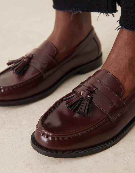 Walk London Rhea woven loafers in cherry liqueur | ASOS display picture 2