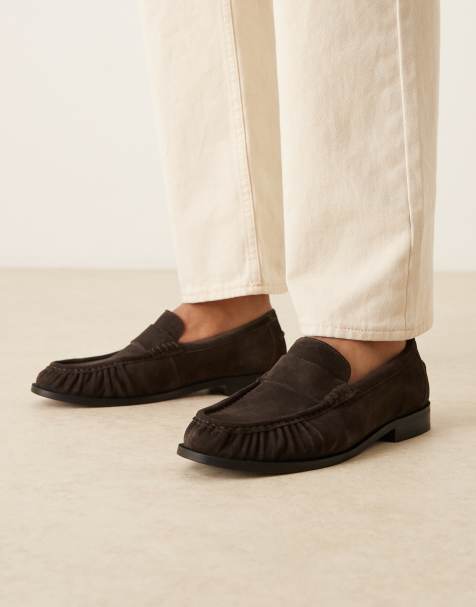 Walk London – Riva – Bruna loafers i mocka med rysch - view 1