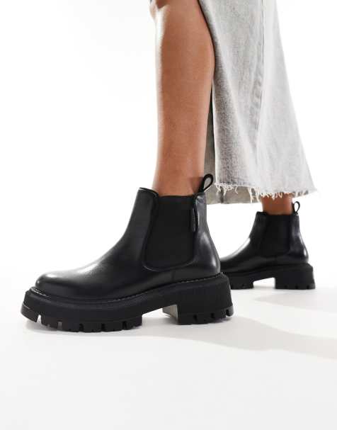 Walk London Roxy chelsea boot in black leather - view 1