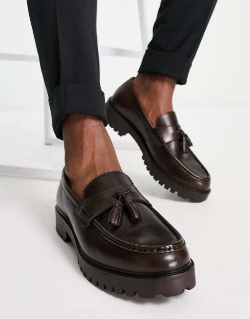 Walk London – Sean – Bruna loafers i läder med grov sula och tofs 