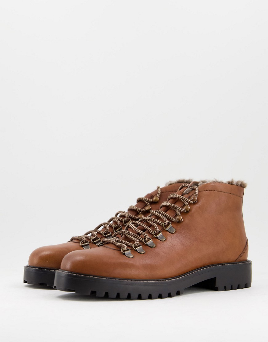 Walk London sean fur lined hiker boots in tan leather-Brown
