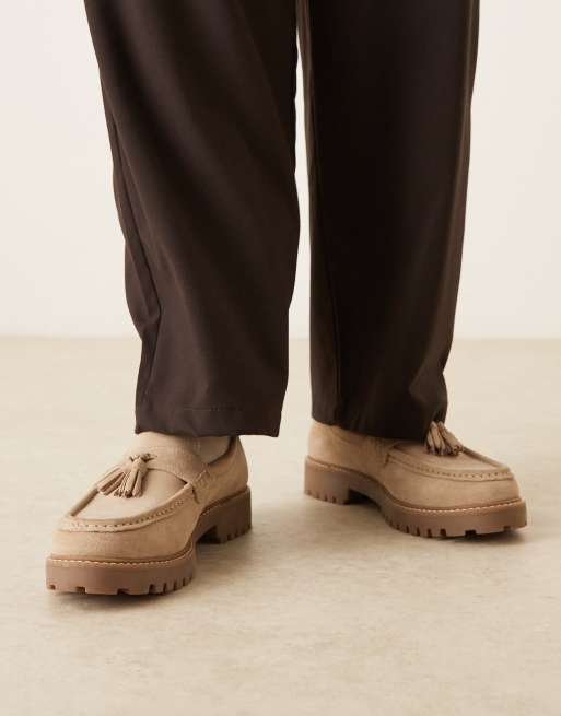 Walk London Sean tassel loafers in stone suede, 3 of 4