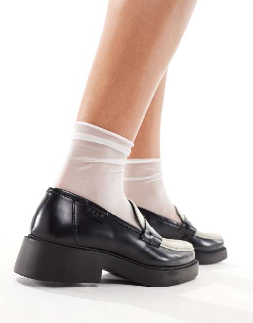 Walk London Taylor saddle loafer in black/off white, 3 of 4