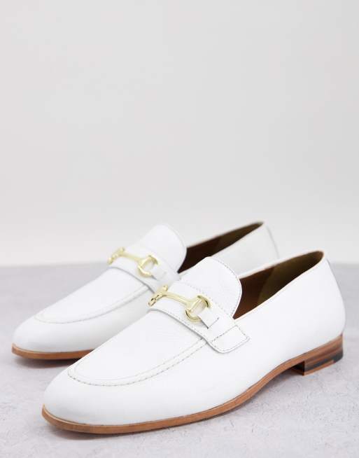 Walk London – Terry Snaffle – Białe loafersy z teksturowanej skóry