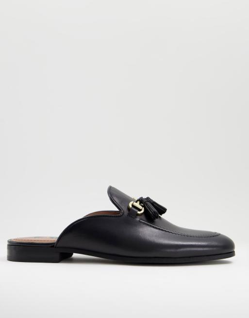 Walk London – Terry – Svarta loafers av läder med öppen häl, tofs och metalldetalj