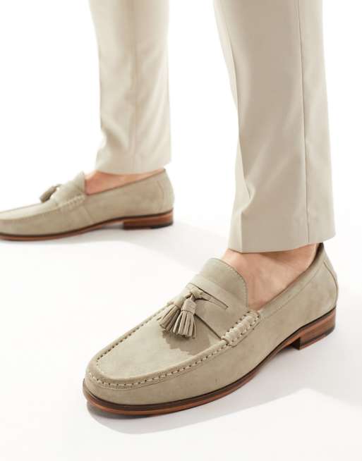  Walk London Tino Tassel Loafers In Stone Suede, 3 of 4