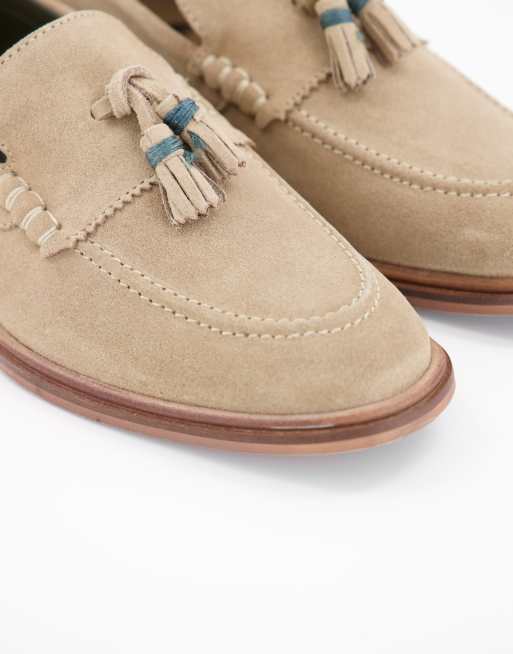 Walk London West tassel loafers in beige suede, 2 of 4