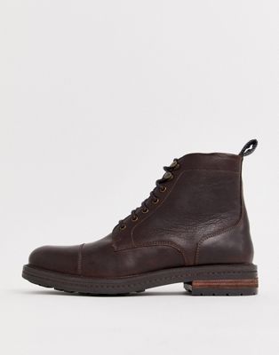 leather toe cap boots