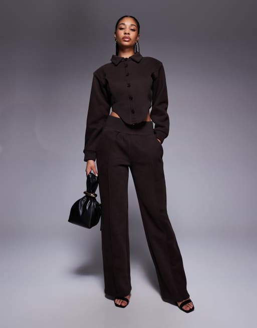 Wander Doll - Hattie - Elegante broek van katoenmix met wijde pijpen en naden in chocoladebruin, deel van co-ord set