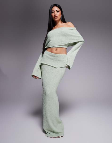 Wander Doll - Yasmin - Dramatische gebreide bouclé maxi rok met omslag in saliegroen, deel van co-ord set - view 1