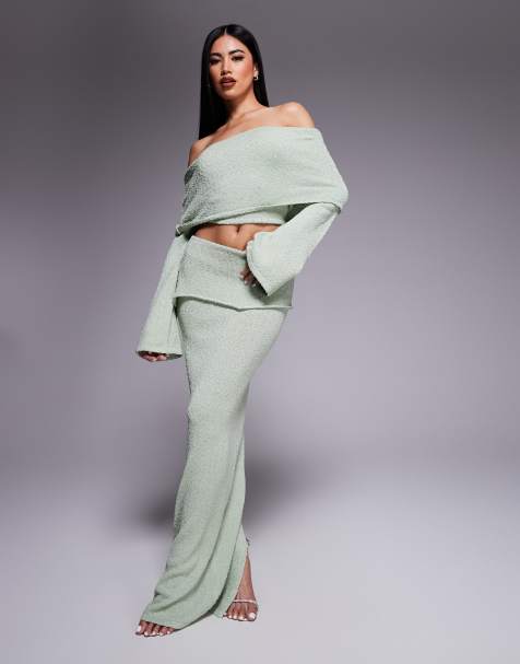 Wander Doll – Yasmin – Set mit Oberteil aus Bouclé in Salbeigrün mit auffälligem Umschlag und ausgestellten Ärmeln und Maxirock, Kombiteil - view 1