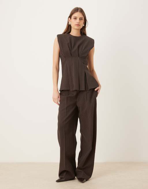 Wanderdoll - Blythe - Camicia sartoriale con peplo in vita marrone gessato in coordinato, 2 di 4