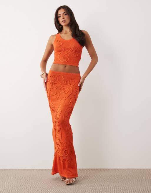 Wanderdoll Eliza metallic knit abstract detail scoop neck top and skirt co-ord in orange, 4 of 4