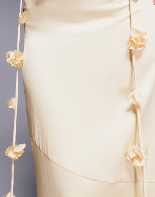 Wanderdoll – Esmeralda – Premium – Citrongul maxikjol i satin med draperad blomma, del av set, 4 av 5