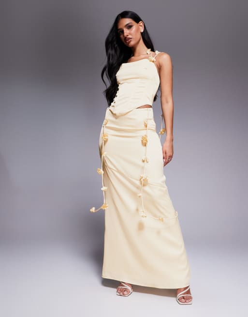 Wanderdoll - Esmerelda - Premium satijnen haltertop met korset en bloemen in lemon, deel van co-ord set, 4 van 4
