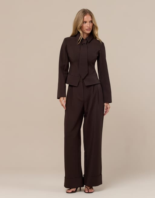 Wanderdoll exclusive Gabriella turned up tailored wide leg trousers co-ord in chocolate, 3 of 4