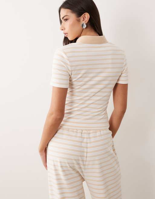 Wanderdoll – Frankie – Premium – Vit och beige pikétröja i jersey med korta ärmar, del av set, 3 av 4