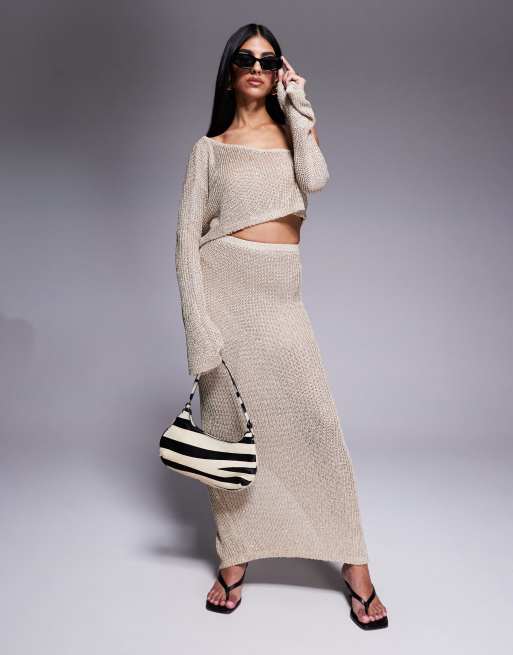 Wanderdoll - Gigi - Coordinato color oro con gonna lunga e crop top in maglia scintillante con spalla scoperta