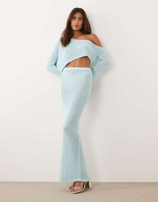 Wanderdoll - Gigi - Top a maniche lunghe in maglia celeste metallizzato con spalle scoperte in coordinato, 2 di 4