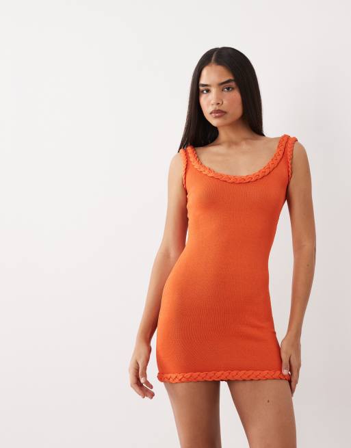 Wanderdoll - Hallie - Robe courte en maille avec bordures en corde et liens dans le dos - Orange